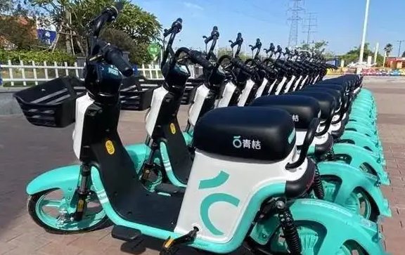 请问青桔单车客服电话是多少？