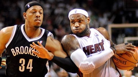 为什么男生那么喜欢NBA？