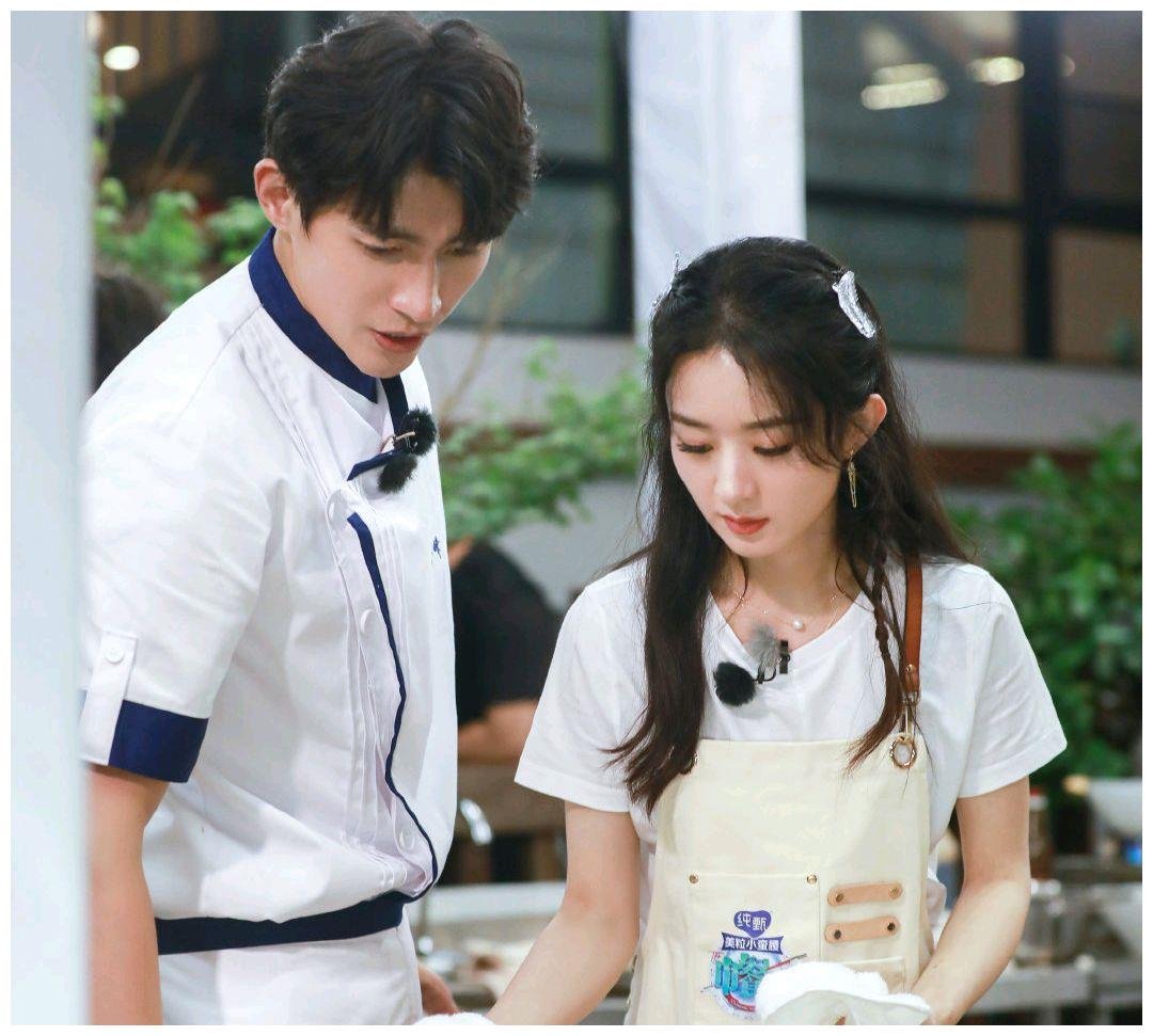 中餐厅吐槽大会，赵丽颖表示自己已经很心平气和地在说了，这是怎么回事？