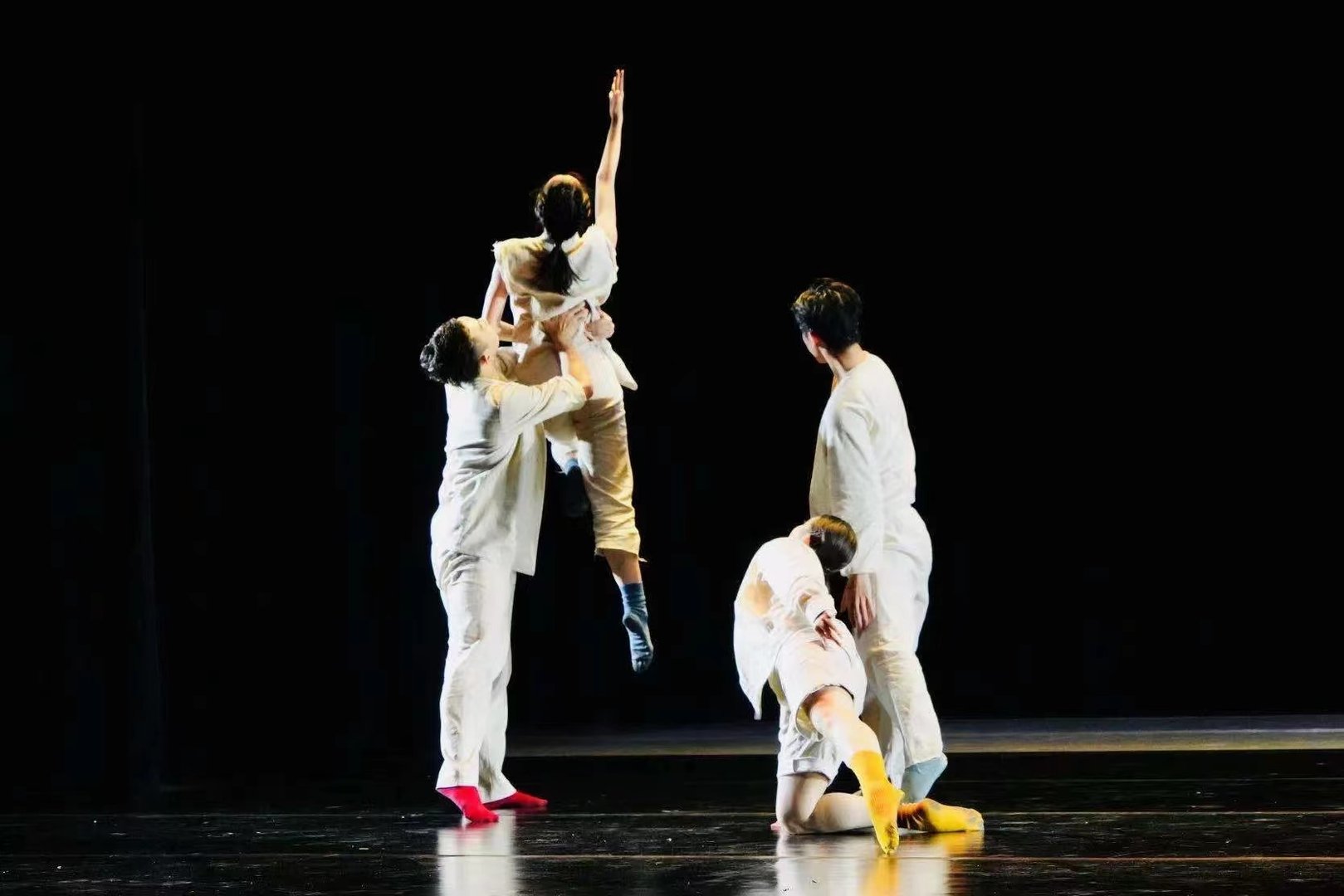 舞蹈的舞是什么结构的字