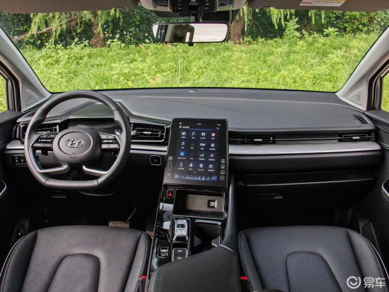 1.5T 177马力，轴距超2米8，真7座全家舒适出行