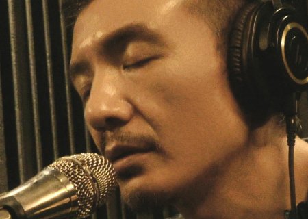 有哪些适合低音唱的歌曲？