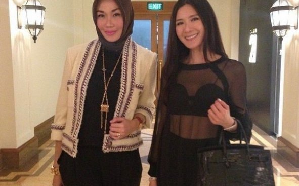 郭美美最初是郭母开始包装的，她的母亲到底是何许人？