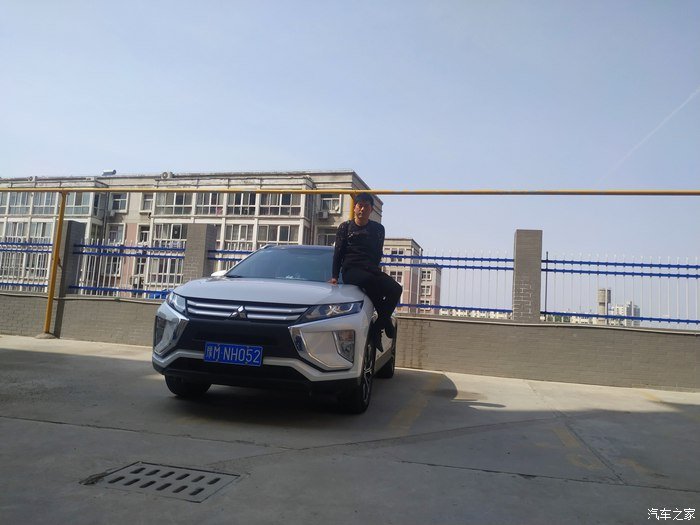 在春暖花开之际,奔你而来,有你,有我,有奕歌