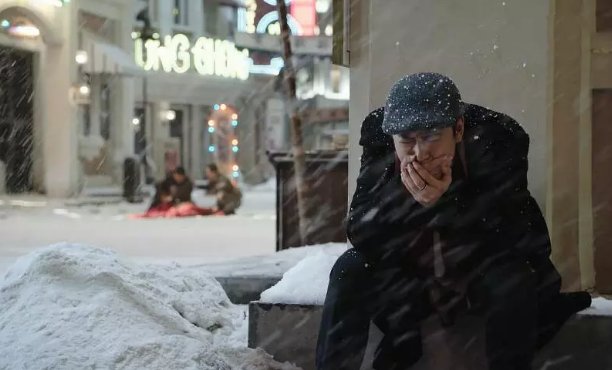 国产谍战剧《天衣无缝》口碑扑街，这部剧值得追吗？