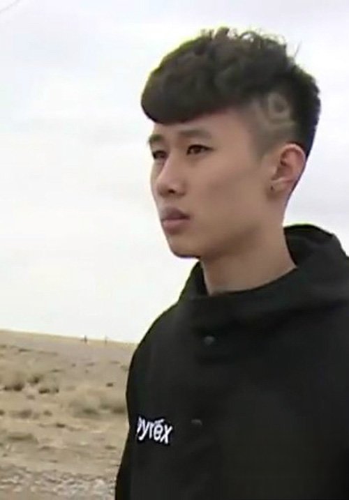 变形计停播真正原因 主人公赵力摔死幕后太吓人