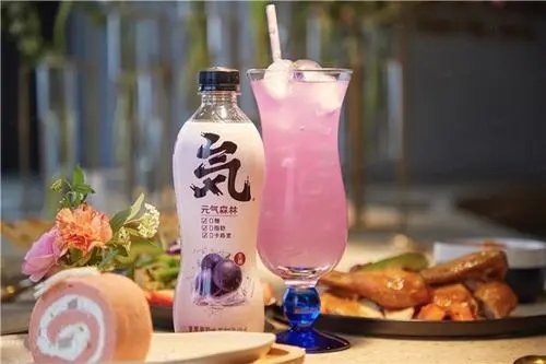 元气森林为什么向14万下单用户每人赠送一箱饮料？