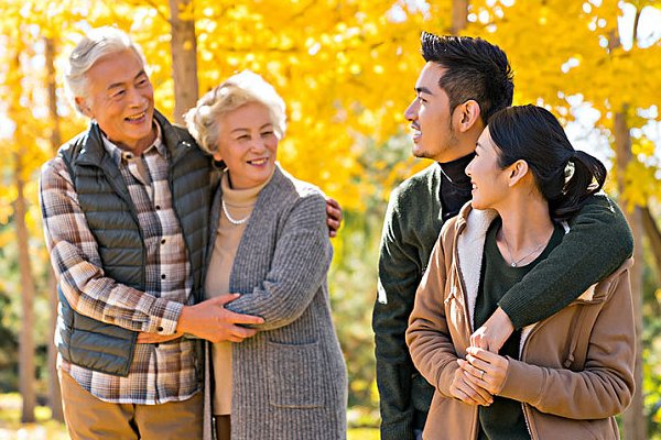 为什么老公总是站在婆婆那一边？