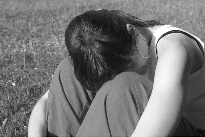 悲怆的拼音和意思