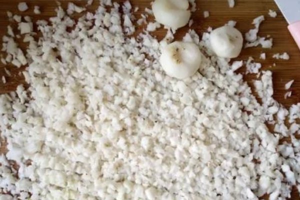 四喜丸子和红烧狮子头的做法