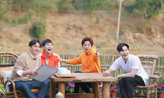 《向往6》收视率暴跌50%，这一季为何没能获得观众的喜欢？