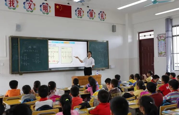 2015年教师资格证报名时间？