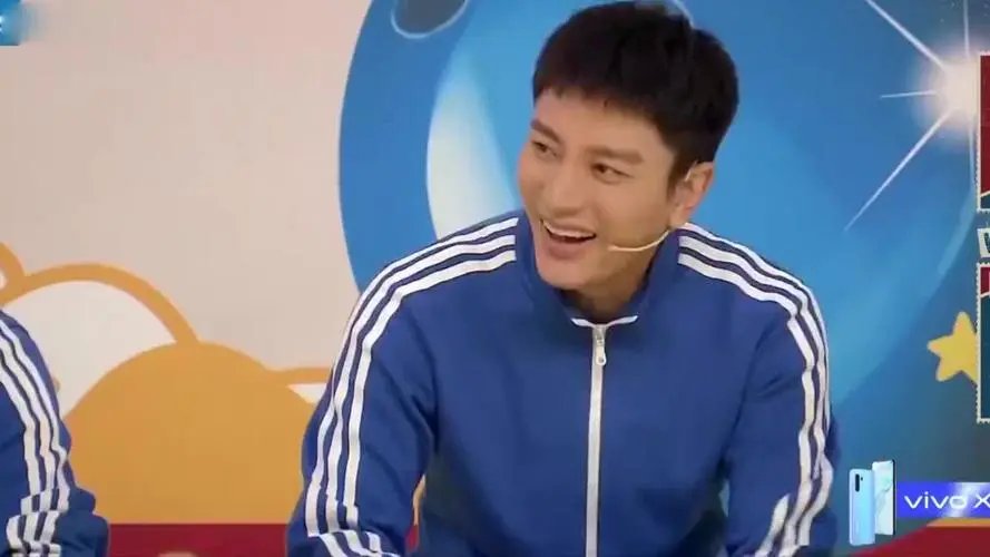 贾乃亮在《王牌对王牌》立的flag全倒了，他在节目中承包了哪些笑点？