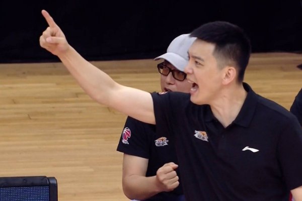 杨鸣签约哪里了