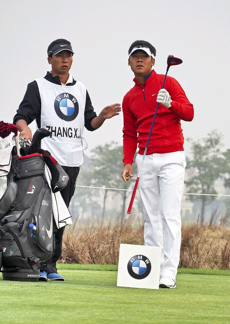 雷军的弟弟是谁？