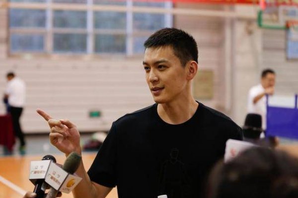 杨鸣签约哪里了