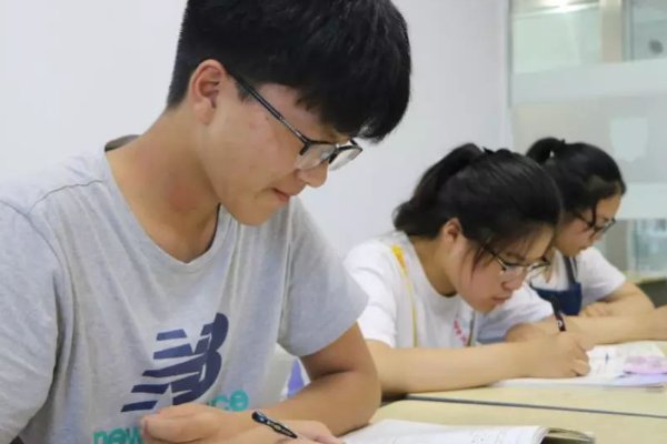 临沂大学专科分数线