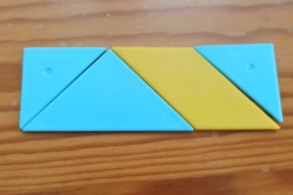 怎样用七巧板拼一个长方形？