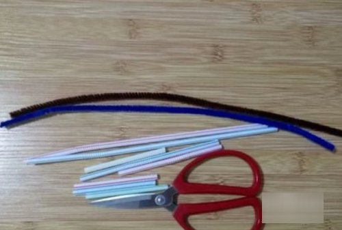 用吸管做竹节人怎么做最简单