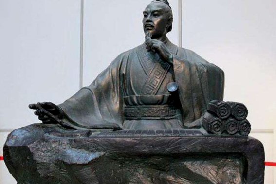 孙武在《孙子兵法》的()篇提出了“主不可以怒而兴师;将不可以愠而致战”的慎