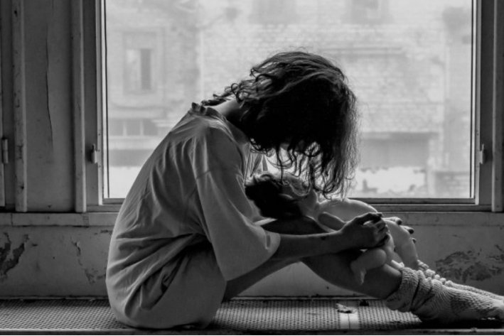 悲怆的拼音和意思