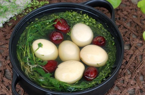 荠菜花煮鸡蛋一定要三月三吗