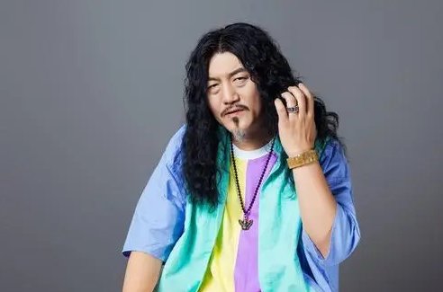 谁是我我是谁是什么歌