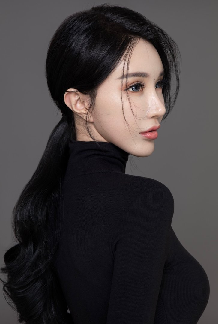 演员孟晓艺的生日是哪天啊？