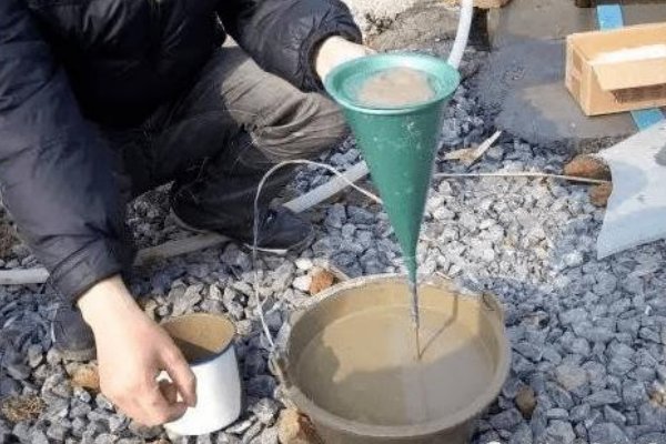 灌注桩泥浆的比重范围是多少？