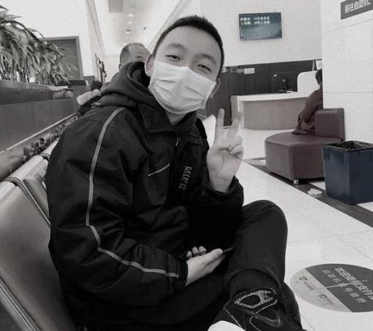 姚策看新闻才知道自己非亲生，这对他来说是怎样的打击？