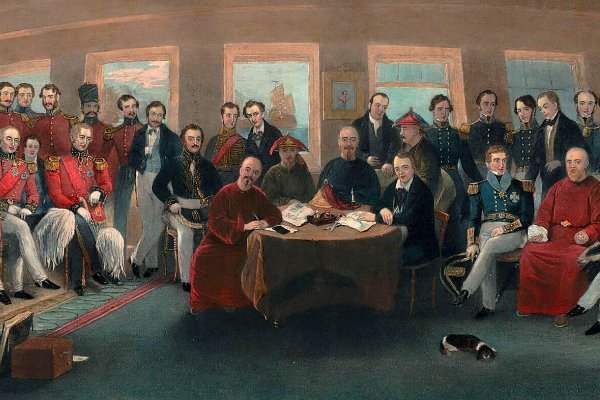 随着中华民国的建立，各国列强是如何退出中国的？