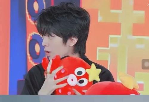 人气rapper对女主播开黄腔，而后回应是有台本，是否存在甩锅嫌疑？