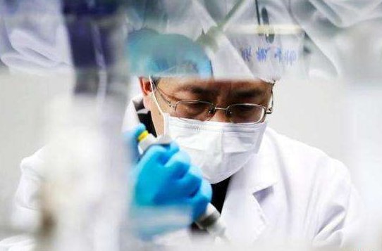 5项新冠疫苗开展接种实验，有几名志愿者报名了？