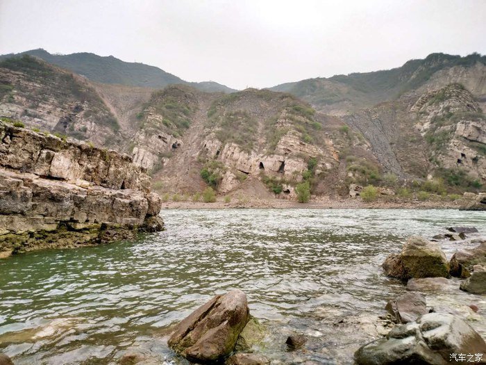 在春暖花开之际,奔你而来,有你,有我,有奕歌