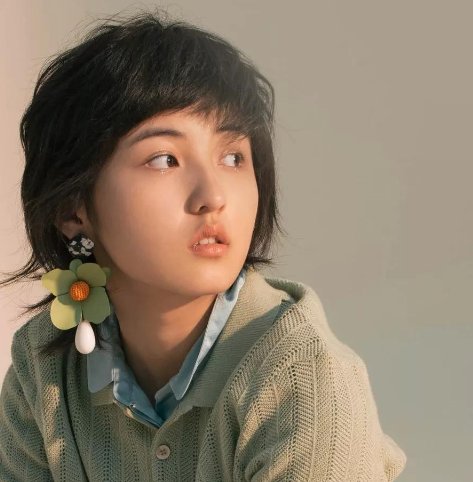 张子枫低俗聊天记录在网络疯传，内容不堪入目工作室公开回应，到底咋回事？