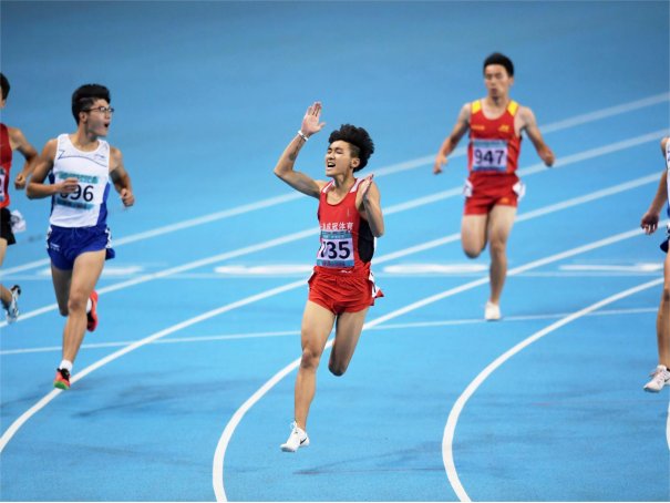 陈佳鹏田径身高