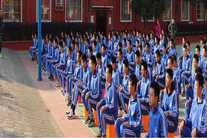 叛逆孩子学校收费标准是多少？