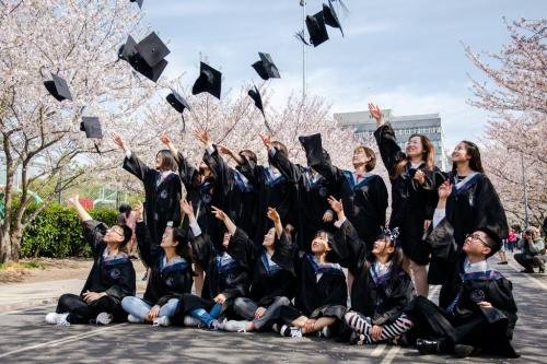 薪薪学子还是莘莘学子?