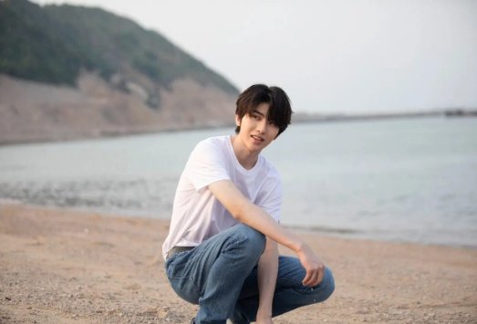 娱乐圈哪些男星尺寸比较大？