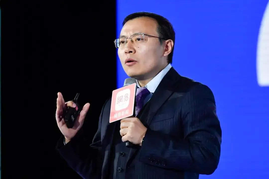 经济学家任泽平再次炮轰苹果，为何会遭到网友吐槽？