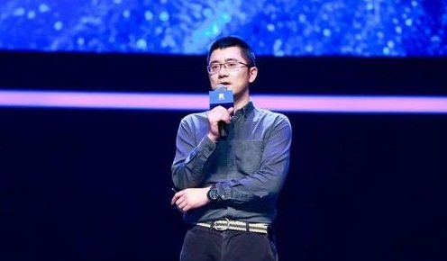 姚非拉怒斥漫画家夏达，究竟是因何？