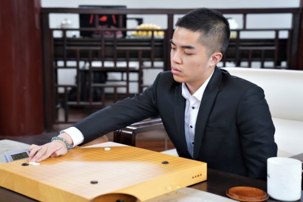 谢科创中国00后棋手纪录，你觉得他有望成为00后世界冠军吗？