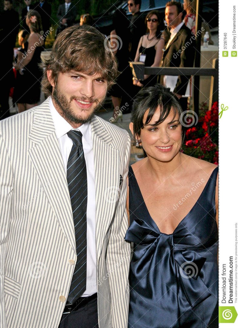 艾希顿·库奇的介绍