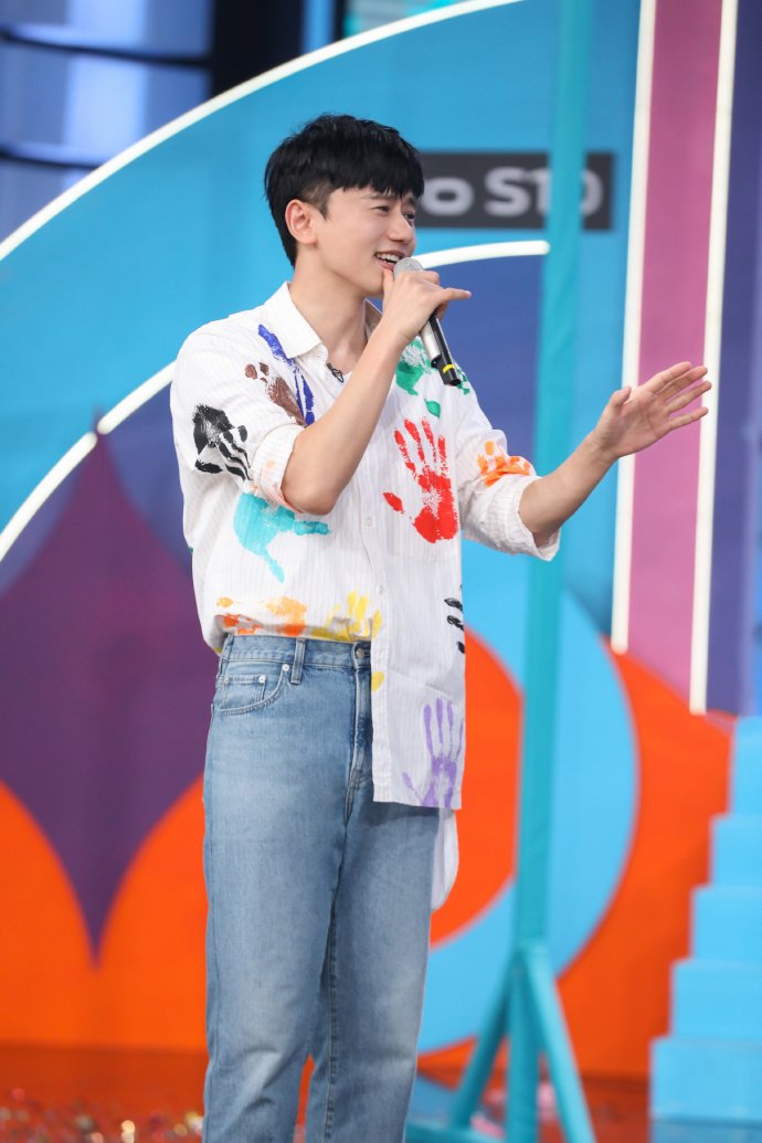 张杰问emo和be是什么意思，你知道吗？