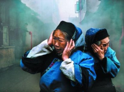 什么的巨响，怎么填空？