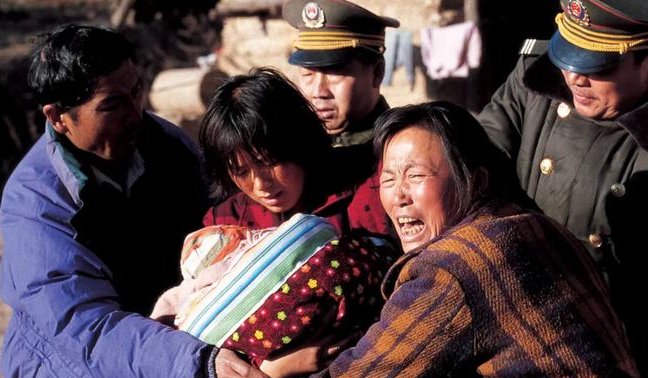 罗翔谈解救拐卖妇女,是否应该提高拐卖妇女儿童犯罪成本?