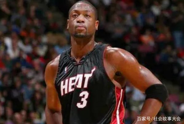 NBA东部决赛，老鹰和雄鹿大比分1:0领先，如何评价这场比赛？