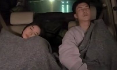 《半熟恋人》罗拉和谁在一起了？