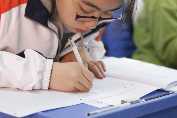 快考网押题怎么样 自考英语二，有没人买过