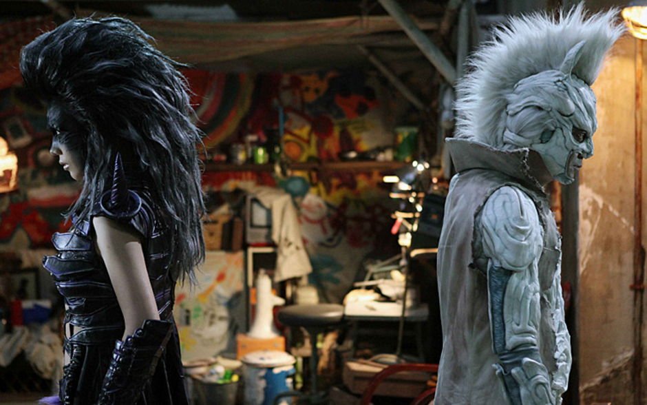 斑马人2：斑马城的反攻的剧情简介